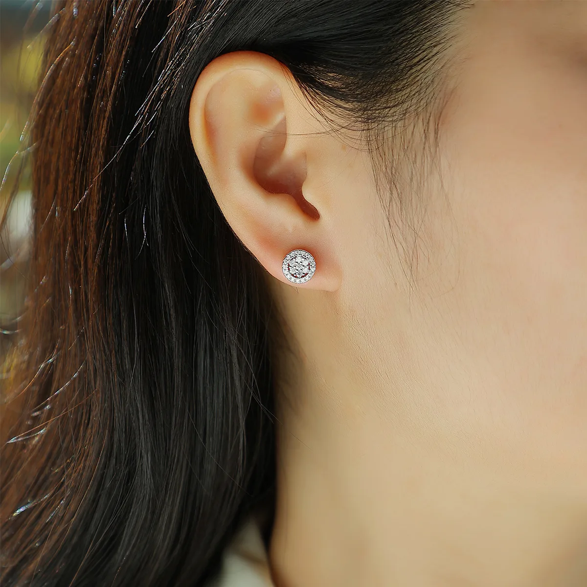 E13481 S925 Silver 18K White Gold Moissanite Stud Earrings 0.4ct