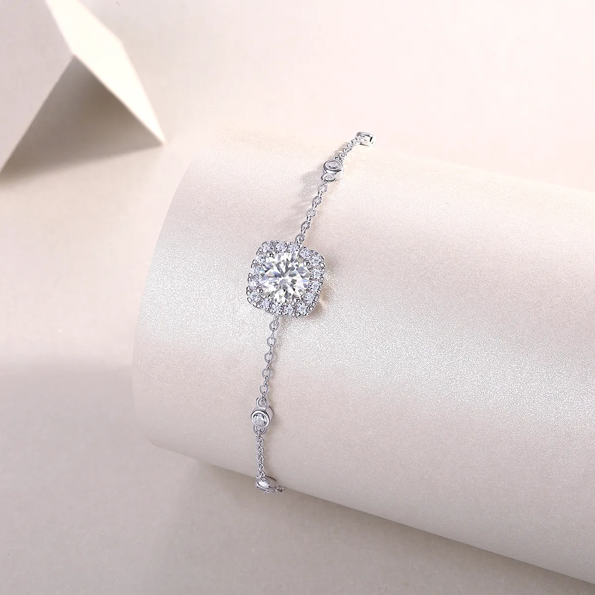 L13465 S925 Silver 18K White Gold Round Moissanite Bracelet 1.0CT