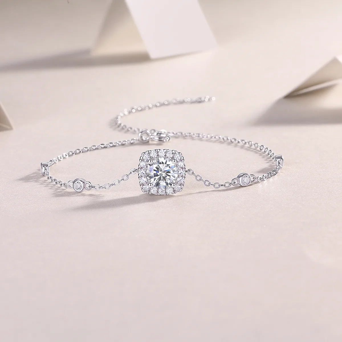 L13465 S925 Silver 18K White Gold Round Moissanite Bracelet 1.0CT