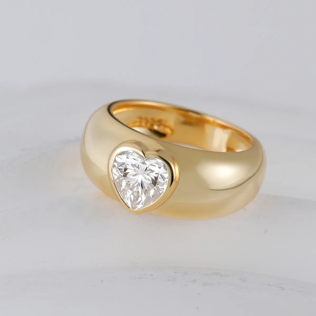 MR0092 Anniversary Ring S925 Silver 18K Yellow Gold Bezel Heart Moissanite Women's Ring 7.0mm/1.2CT