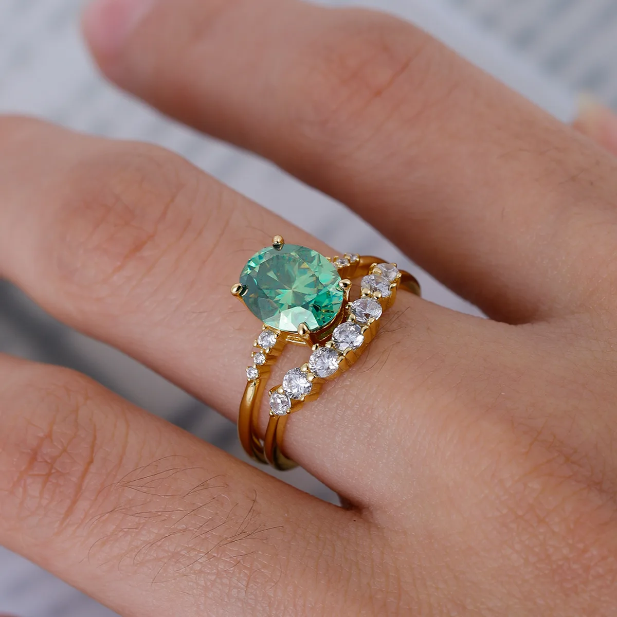 MR0088 Bridal Ring Set S925 Silver 18K Yellow Gold Blue Green Oval Moissanite Ring Set Center Stone 9*7mm/2.0CT