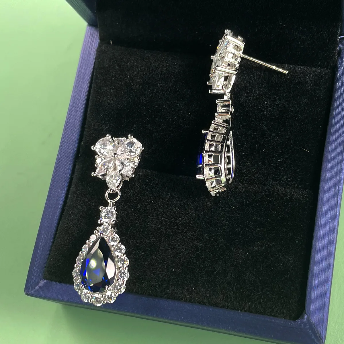 E0041 S925 Silver 18K White Gold Teardrop Lab-Grown Gemstone Earrings Center Stone 11*7mm/ Stones