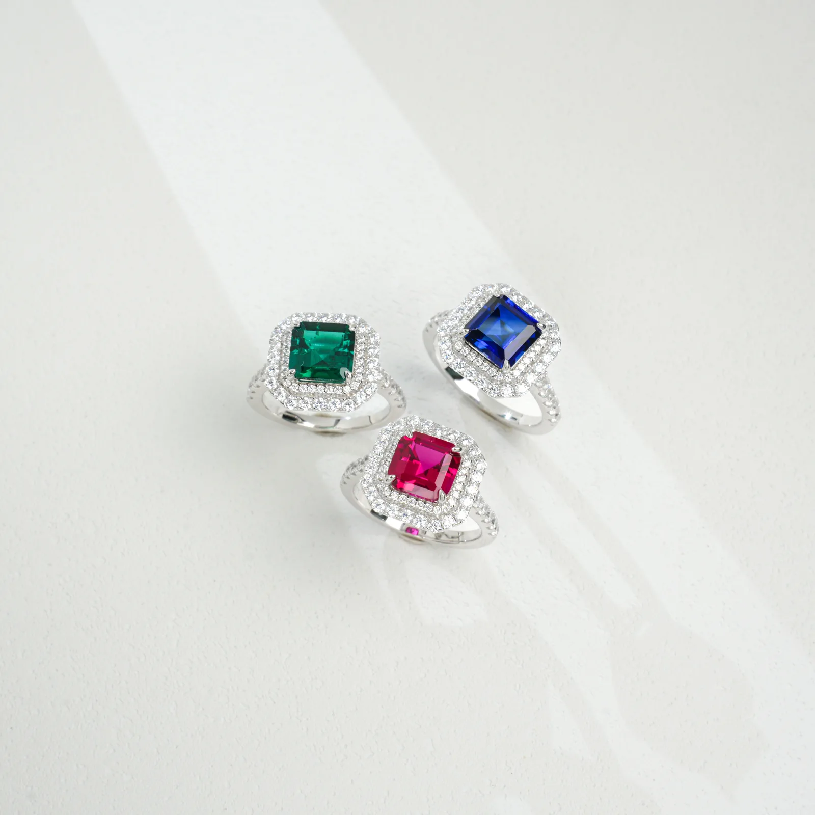 R0028 S925 Silver 18K White Gold Emerald Cut Lab-Grown Gemstone Ring Center Stone 8*8mm