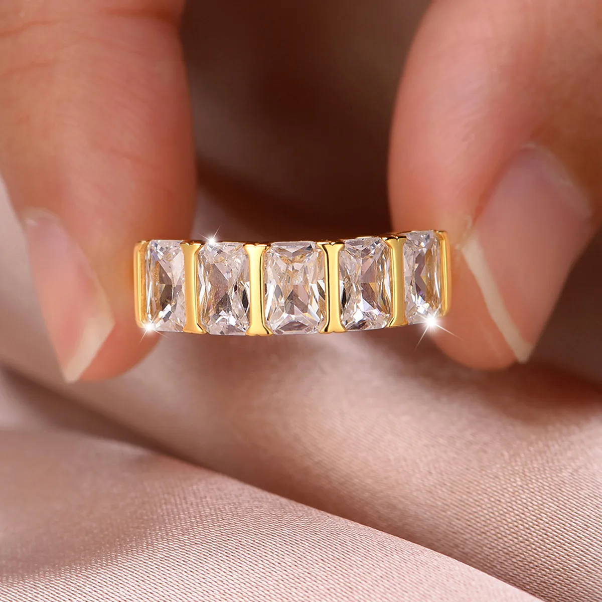 MR0149 Promise Ring S25 Silver 18K Yellow Gold Radiant Cut Moissanite Band Ring 4.0ct/6*4mm