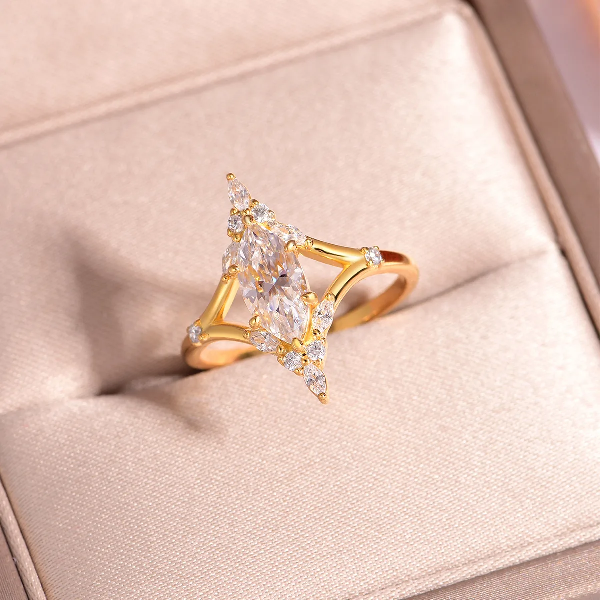 MR0182 S25 Silver 18K Yellow Gold Marquise Moissanite Delicate Confession Ring Center Stone 1.0ct/10*5mm