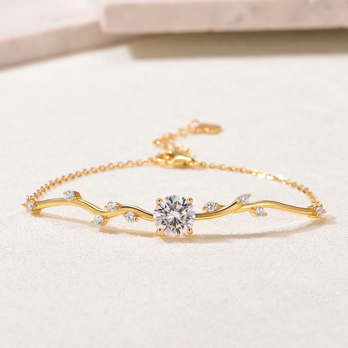 MB0016 S925 Silver 18K Yellow Gold Moissanite Bracelet Center Stone 8.0mm/2.0ct