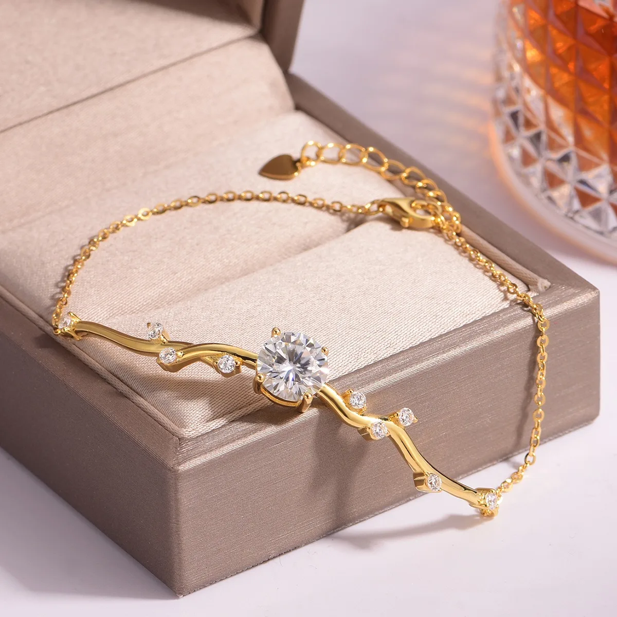MB0016 S925 Silver 18K Yellow Gold Moissanite Bracelet Center Stone 8.0mm/2.0ct