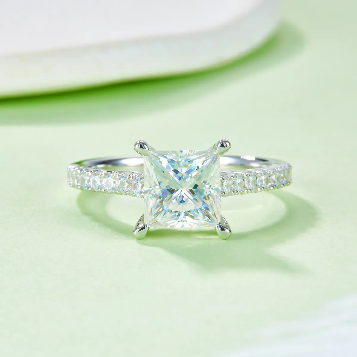 Micro-Pavé Square S925 White-Gold-Plated Silver Moissanite Proposal Ring Women's Ring 2.0ct D