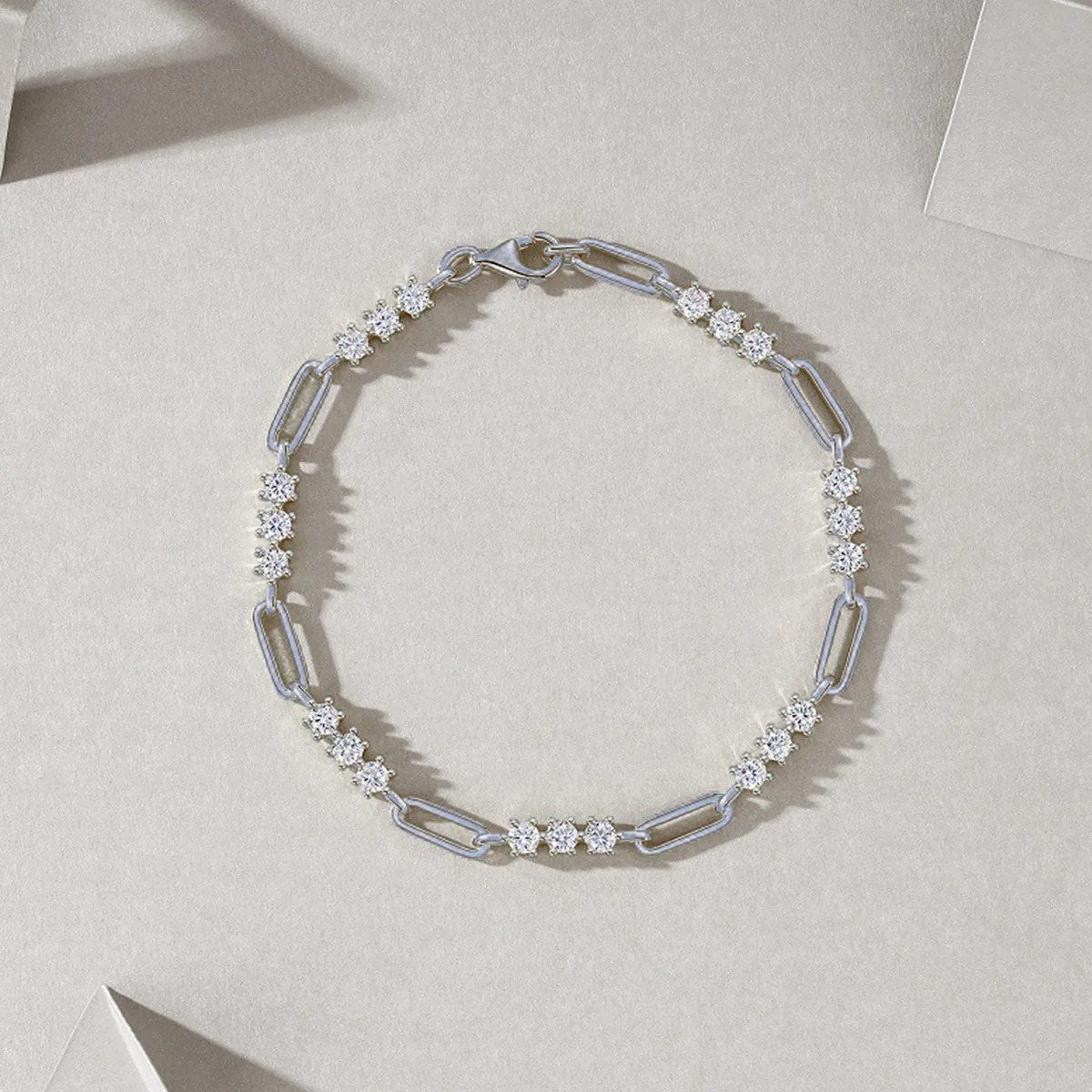 L15551 S925 Silver 18K White Gold Moissanite Minimalist Geometric Ring Clasp Bracelet 2.1ct