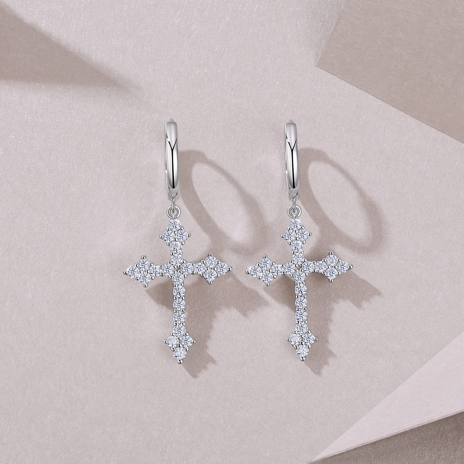 E15379 S925 Silver 18K White Gold Moissanite Cross Earrings 1.38ct
