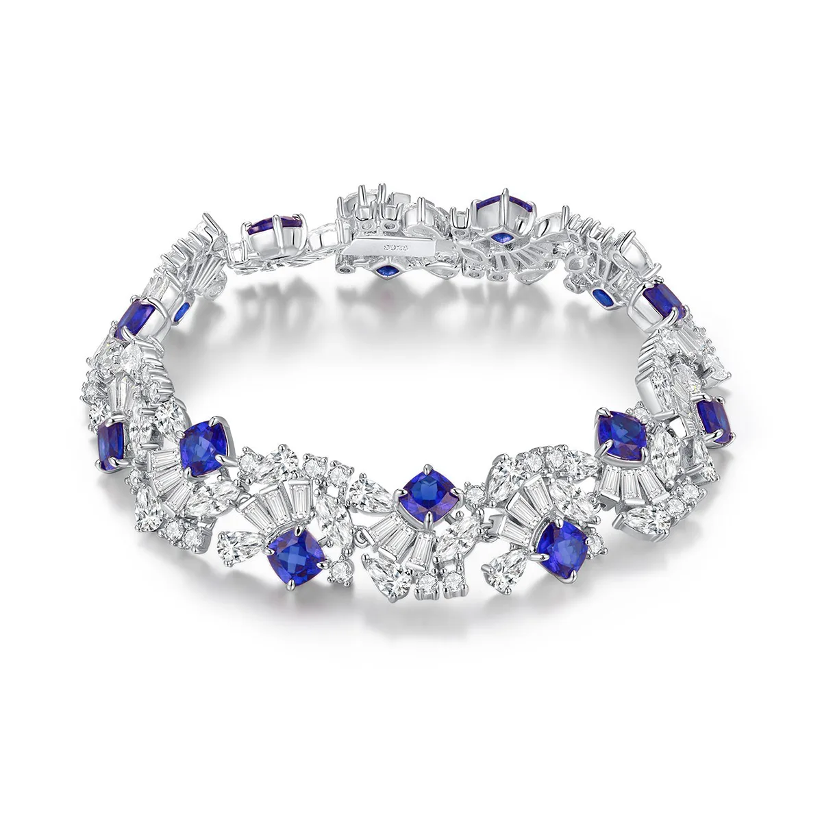ZHF-L1389 S925 Silver 18K White Gold Cushion Lab-Grown Gemstone Light Luxury Bracelet Center Stone 5.0mm/ Stones