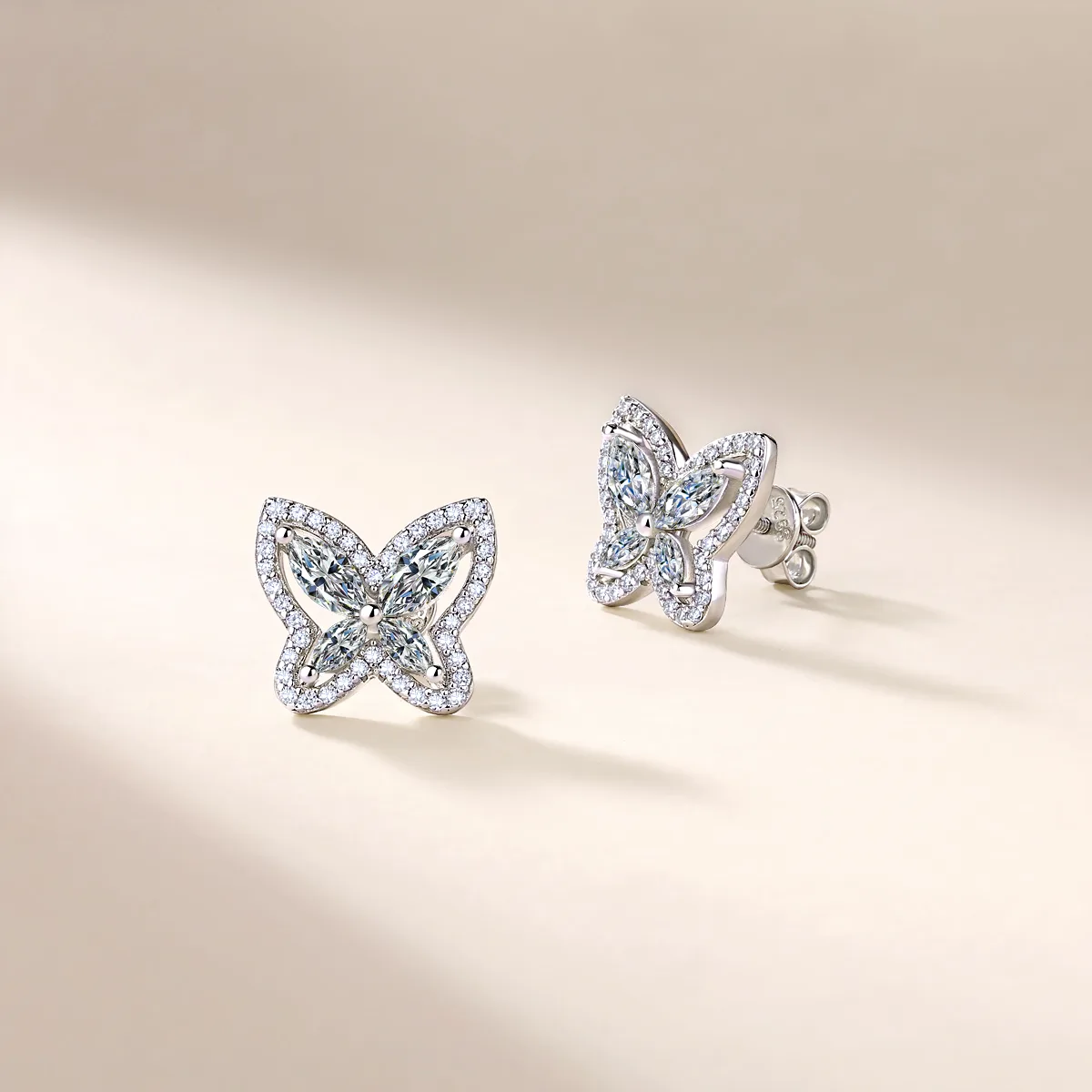 SE0761103 S925 Silver 18K Gold Moissanite Butterfly Stud Earrings 2.0ct