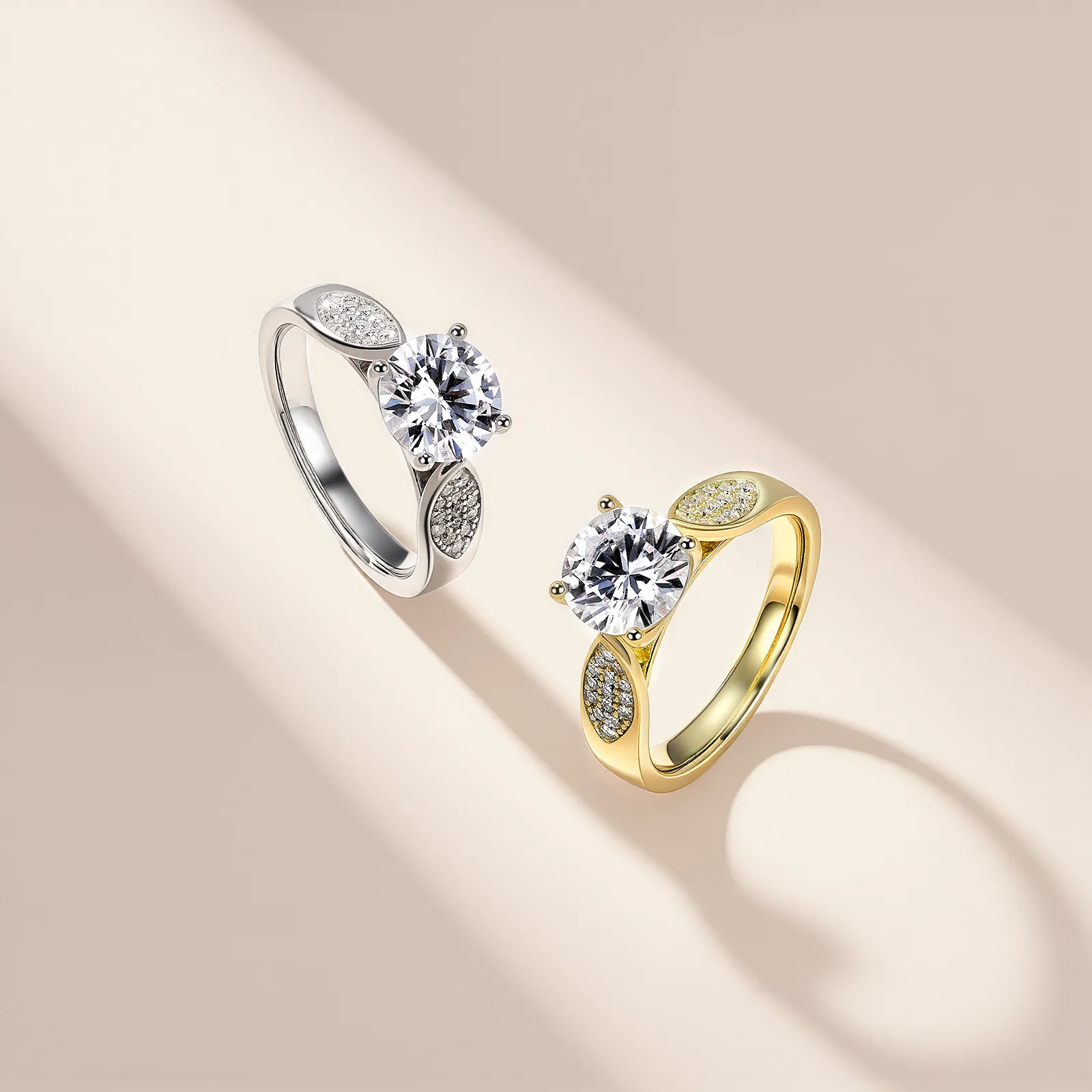 SR0654202 S925 Silver 18K Gold Moissanite Light Luxury Women's Engagement Ring 2.2ct