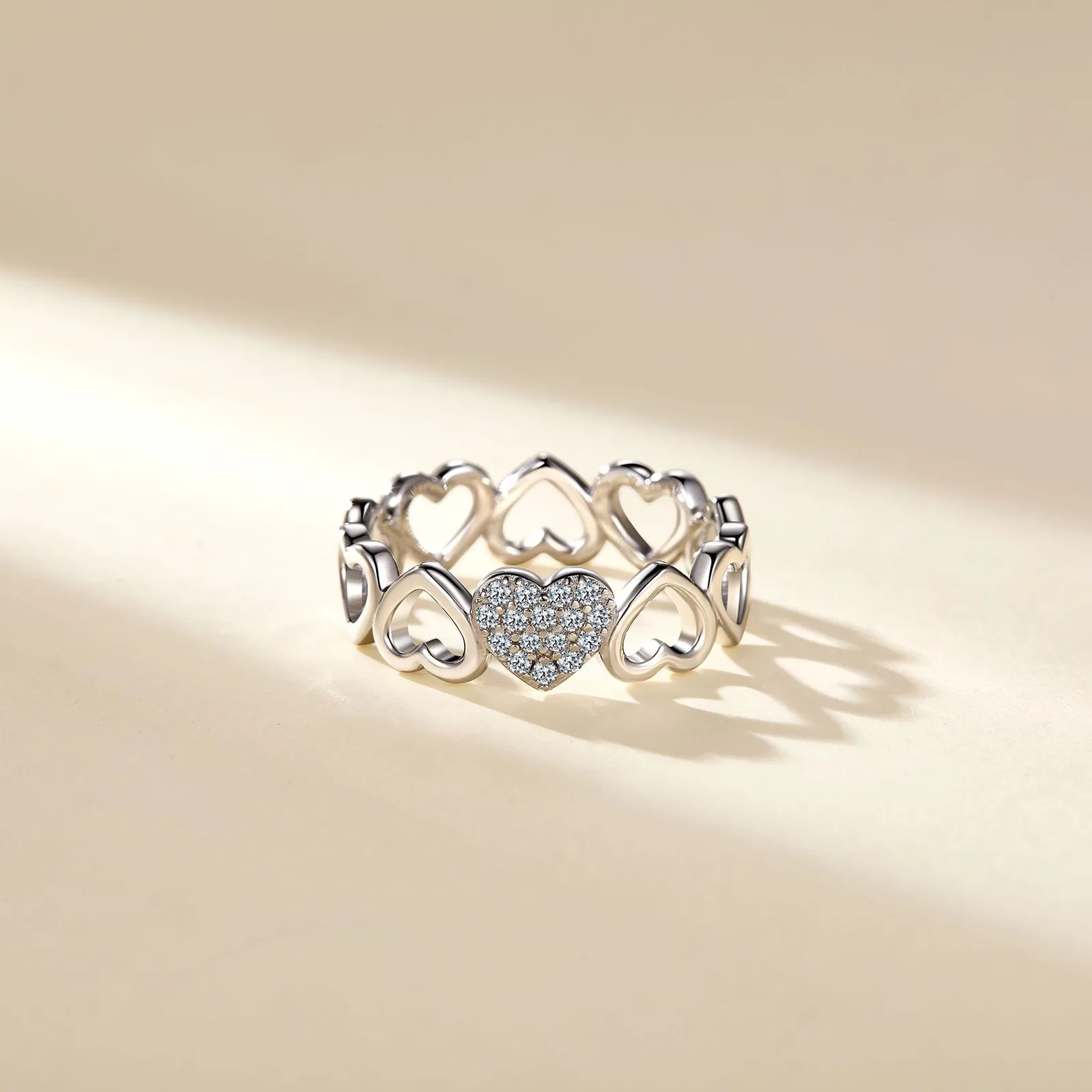 SR0660602 S925 Silver 18K Gold Moissanite Heart Confession Ring 0.12ct