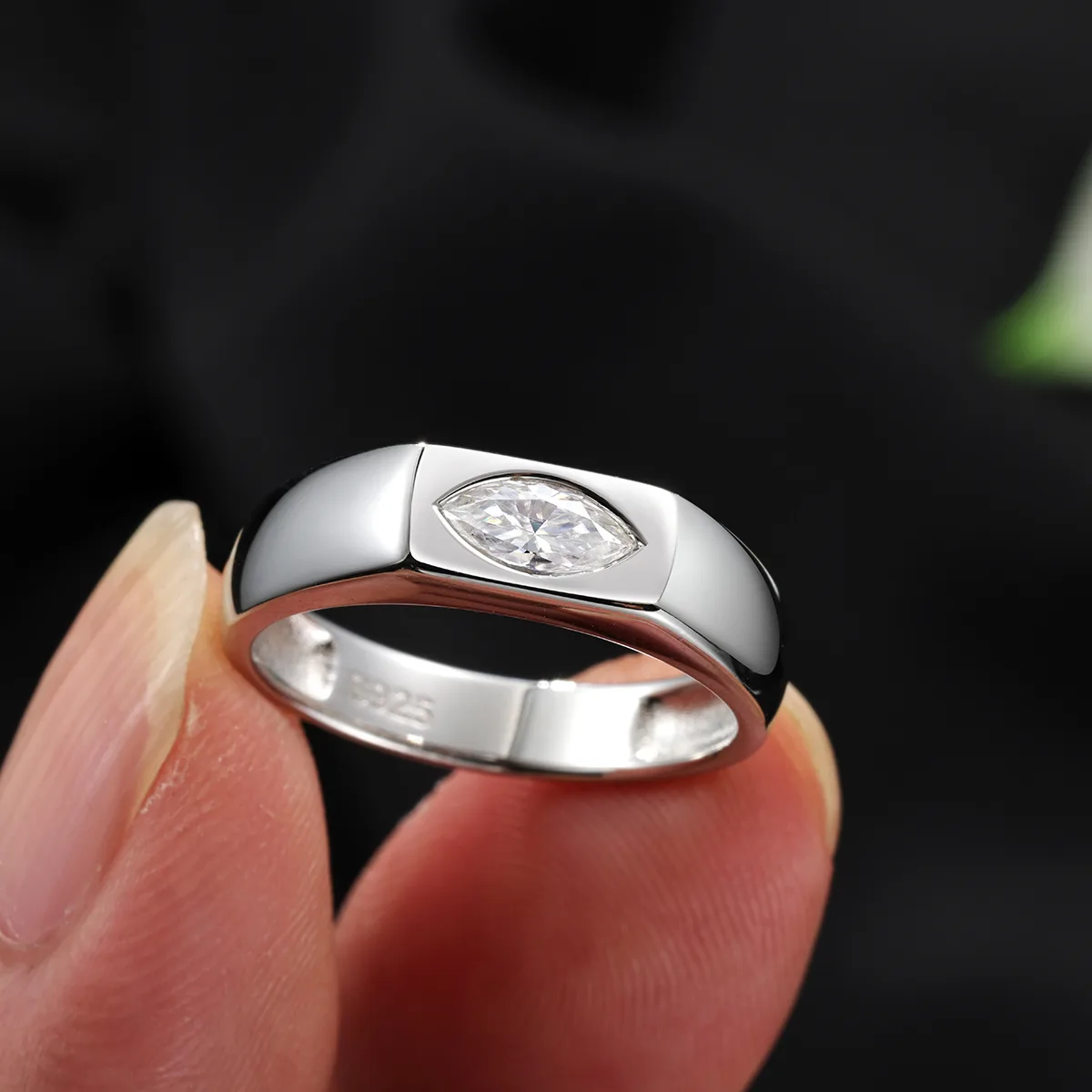 MR0350 S925 Silver 18K White Gold Marquise Moissanite Minimalist Anniversary Ring Center Stone 7*3.5mm/0.4ct