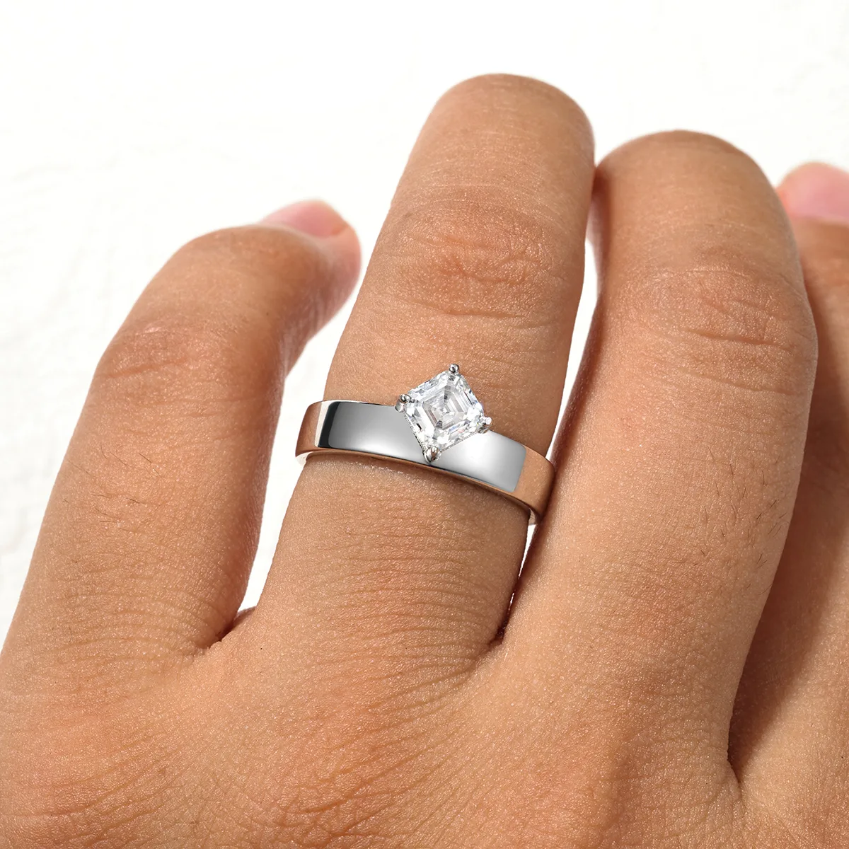 MR0348 S925 Silver 18K White Gold Asscher Moissanite ins Minimalist Wedding Band Center Stone 5mm/0.8ct