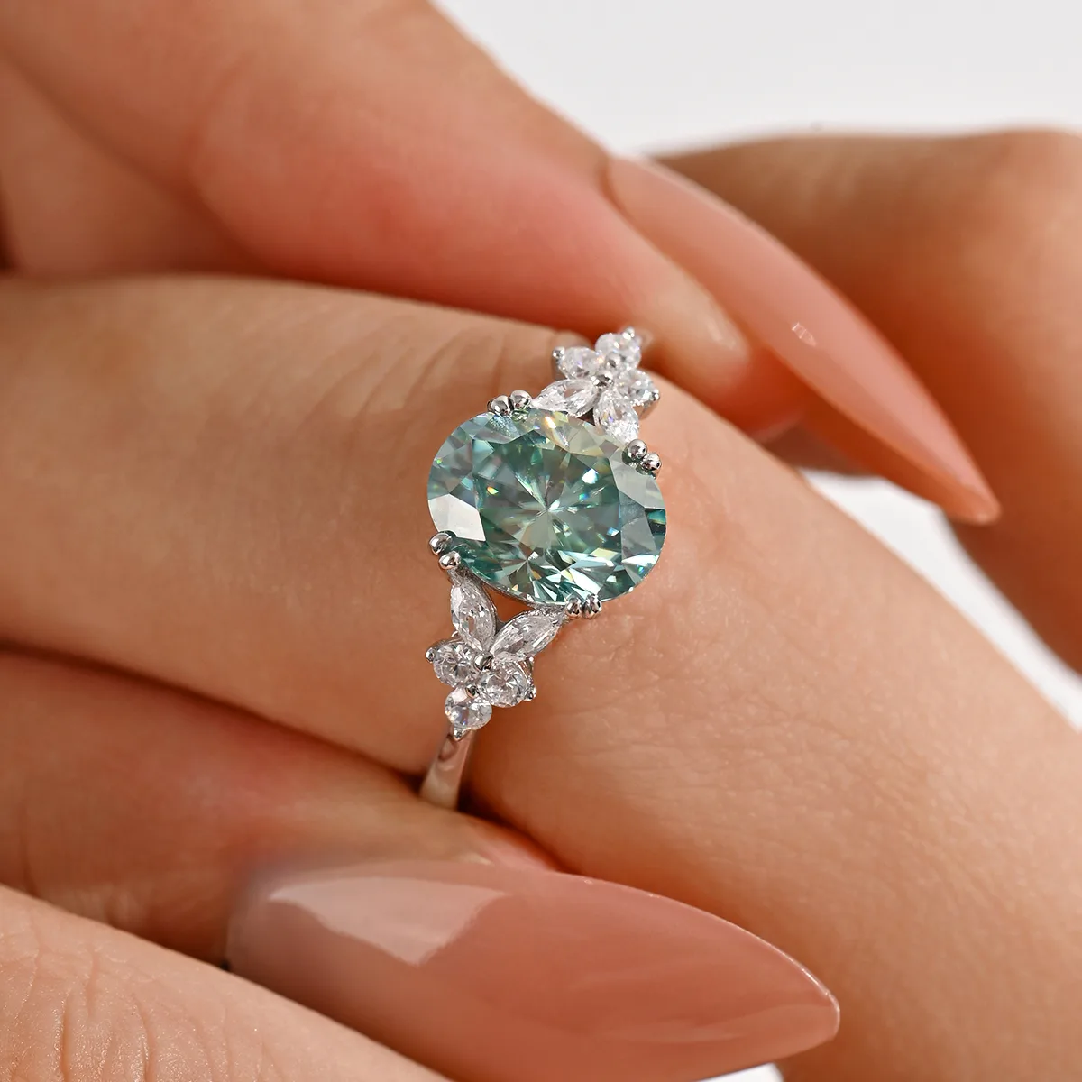 MR0320 S925 Silver 18K White Gold Blue Green Oval Moissanite Small Flower Confession Ring Center Stone 9*7mm/2.0ct