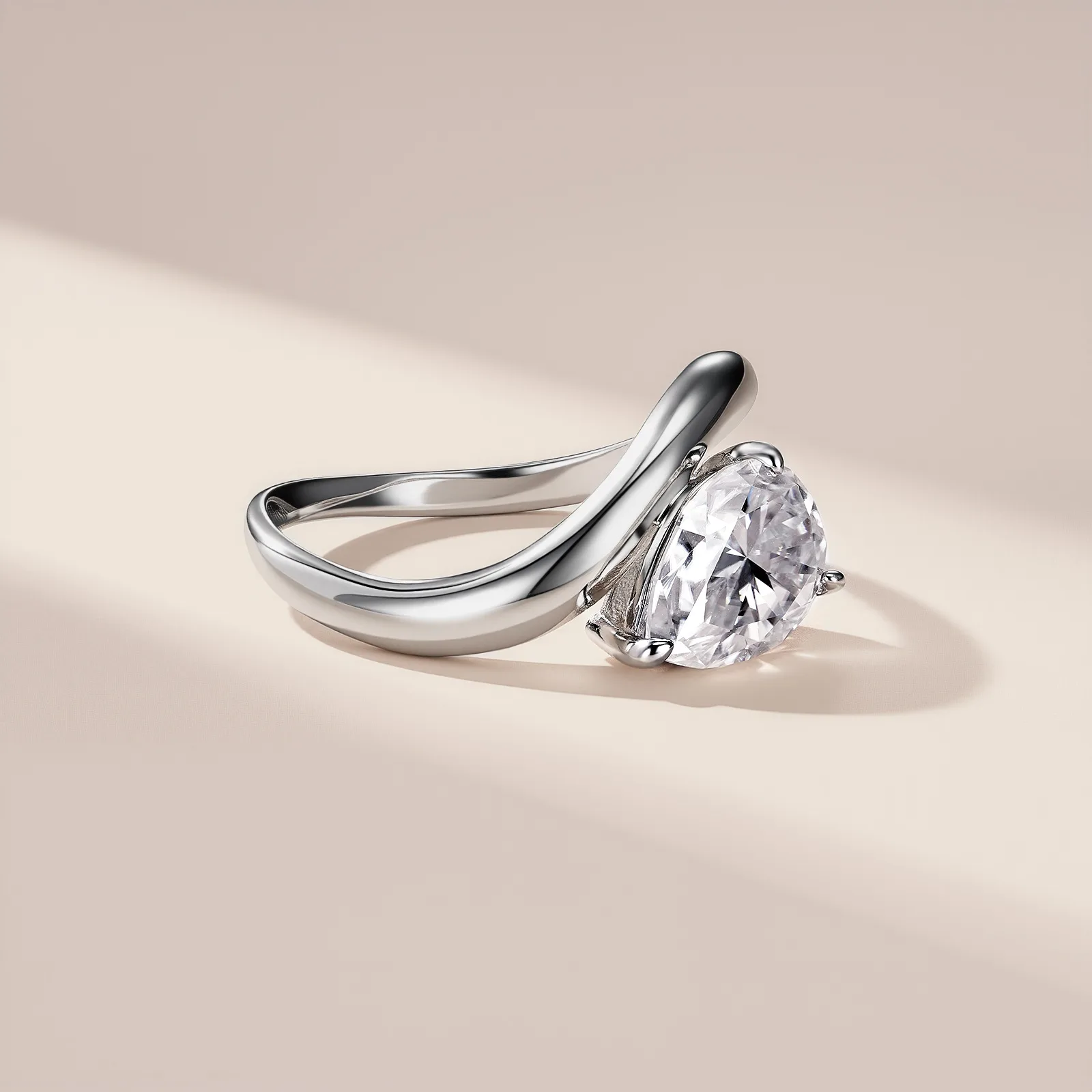 SR0672802 S925 Silver 18K Gold Teardrop Moissanite Personality Minimalist Promise Ring 10*7mm/2.0ct