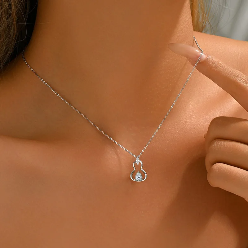 FX39541 S925 Silver 18K Gold Teardrop Moissanite Necklace Center Stone 7*5mm/0.8ct