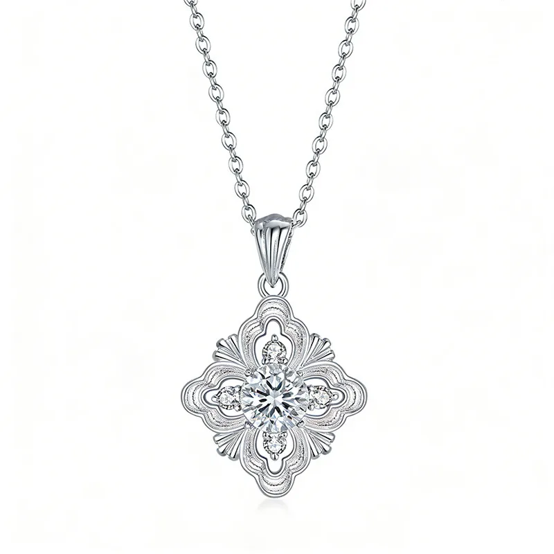FX39623 S925 Silver 18K Gold Round Moissanite Four-Leaf Flower Necklace 1.4ct