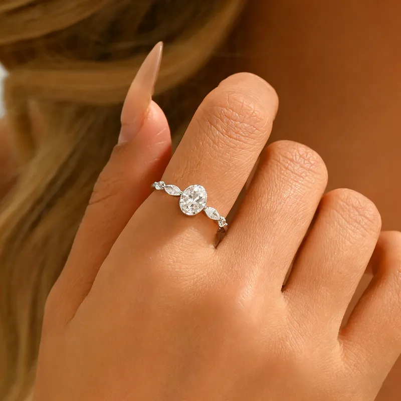 FX39501 S925 Silver 18K Gold Oval Moissanite Light Luxury Confession Ring Women's Ring 1.52