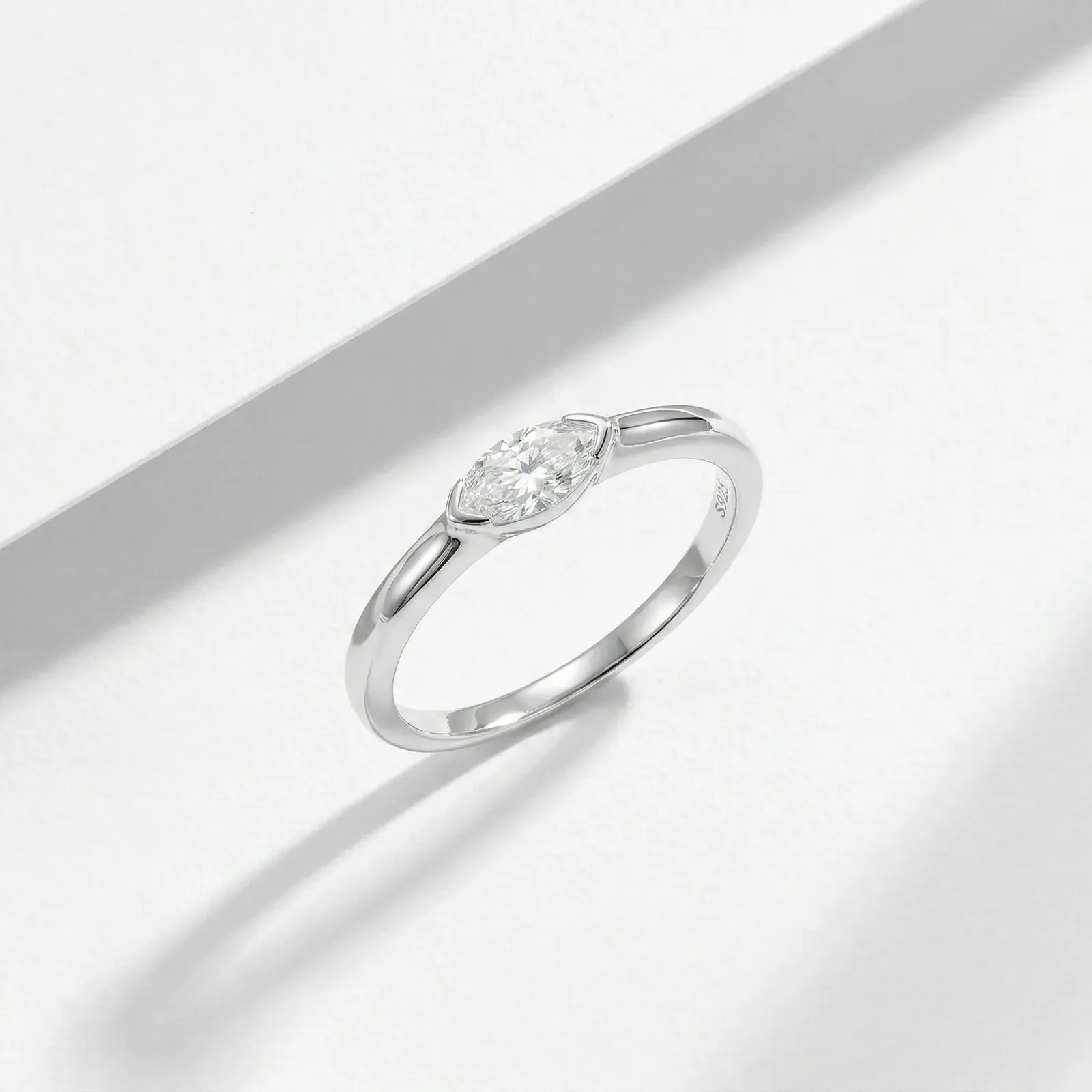 FX39372 S925 Silver 18K Gold Marquise Moissanite Happiness Light Luxury Confession Ring Women's Ring 0.3ct