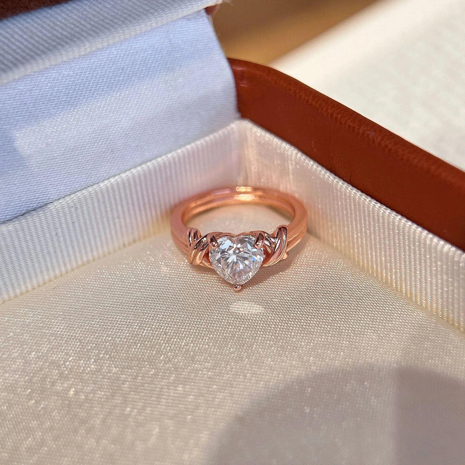SN500 S925 Silver 18K Rose Gold Heart Moissanite Ring Band Fashion Confession Ring Women's Ring Center Stone 7*7mm/1.2ct