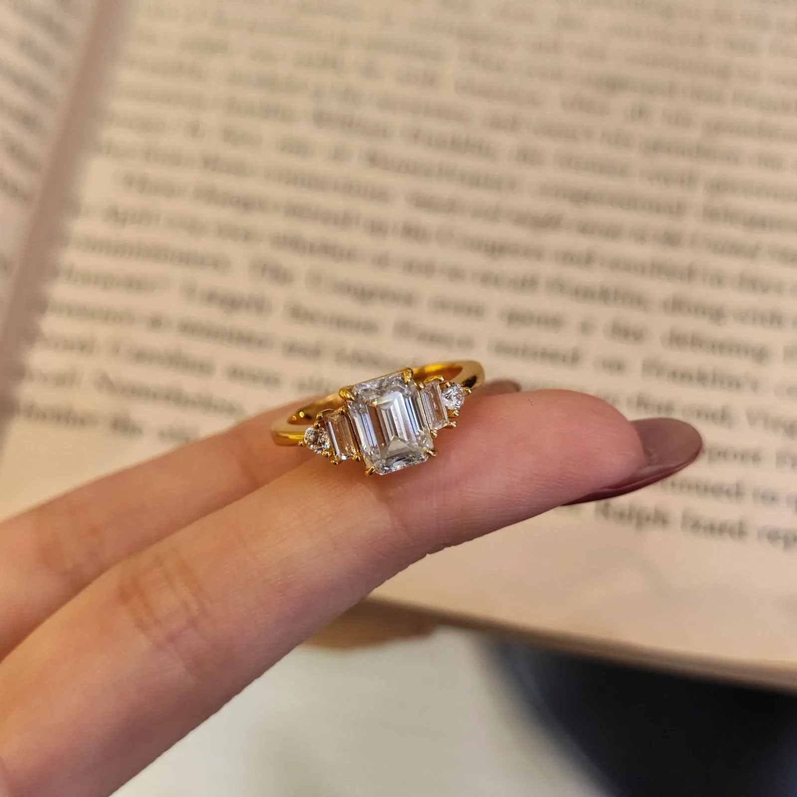 XY52 S925 Silver 18K Yellow Gold Emerald Cut Moissanite Light Luxury Engagement Ring Women