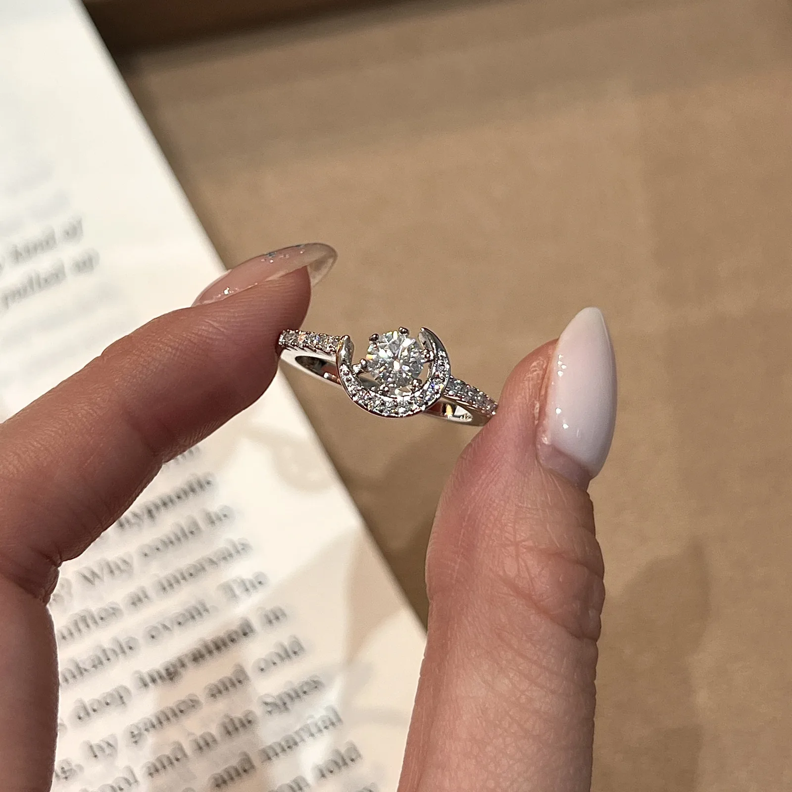 XY51 S925 Silver 18K White Gold Round Moissanite Star Confession Ring Women's Ring Center Stone 5.0mm/0.5ct