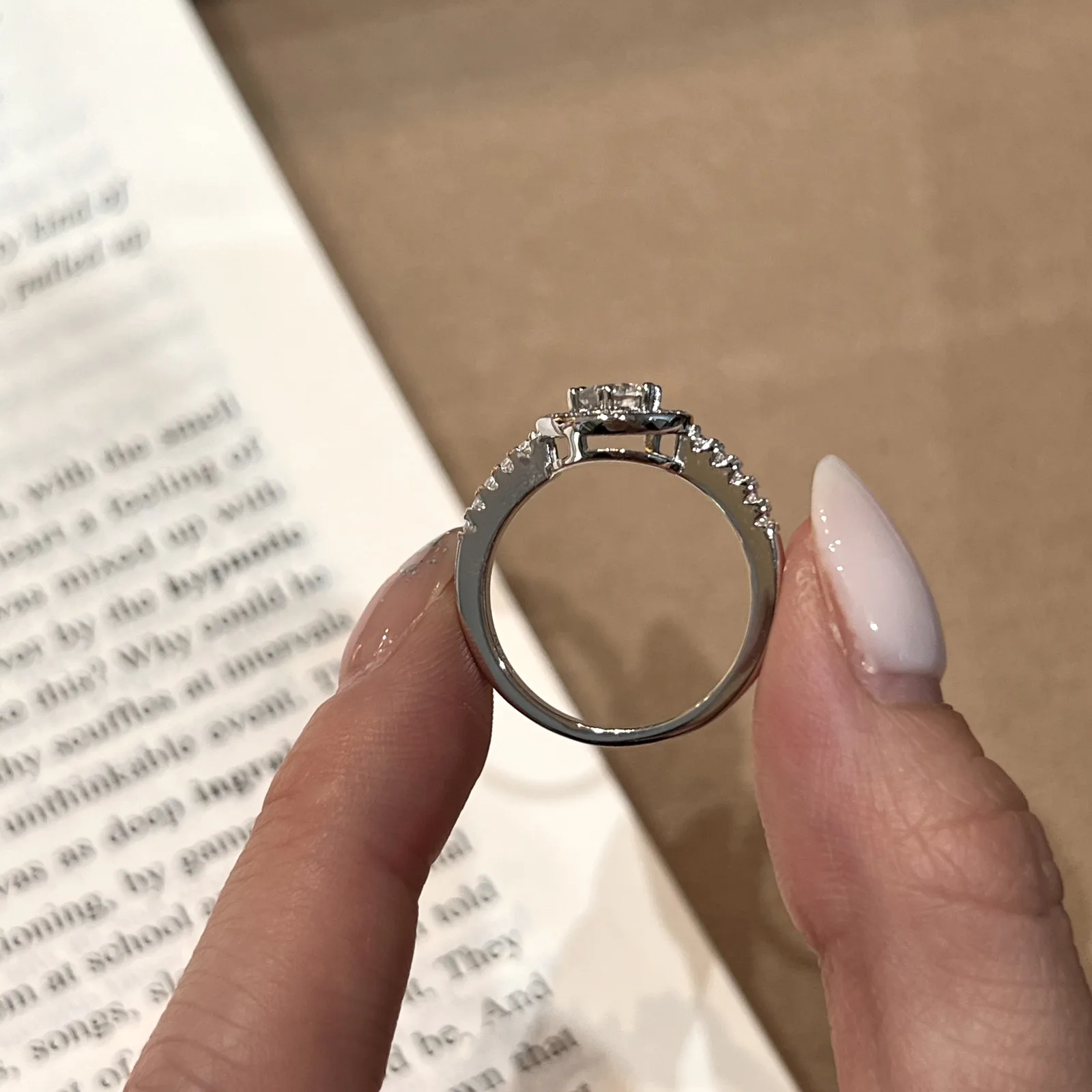 XY51 S925 Silver 18K White Gold Round Moissanite Star Confession Ring Women's Ring Center Stone 5.0mm/0.5ct