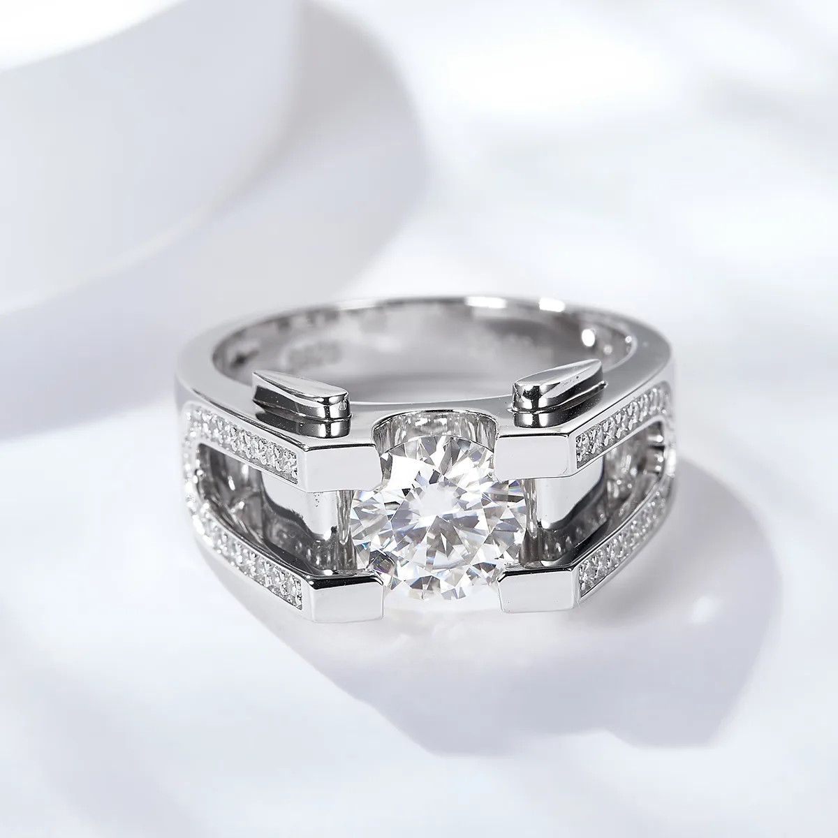 RM2010B Men's Ring S925 Silver 18K White Gold Round Moissanite Engagement Ring Men's Ring 1.0ct/2.0ct