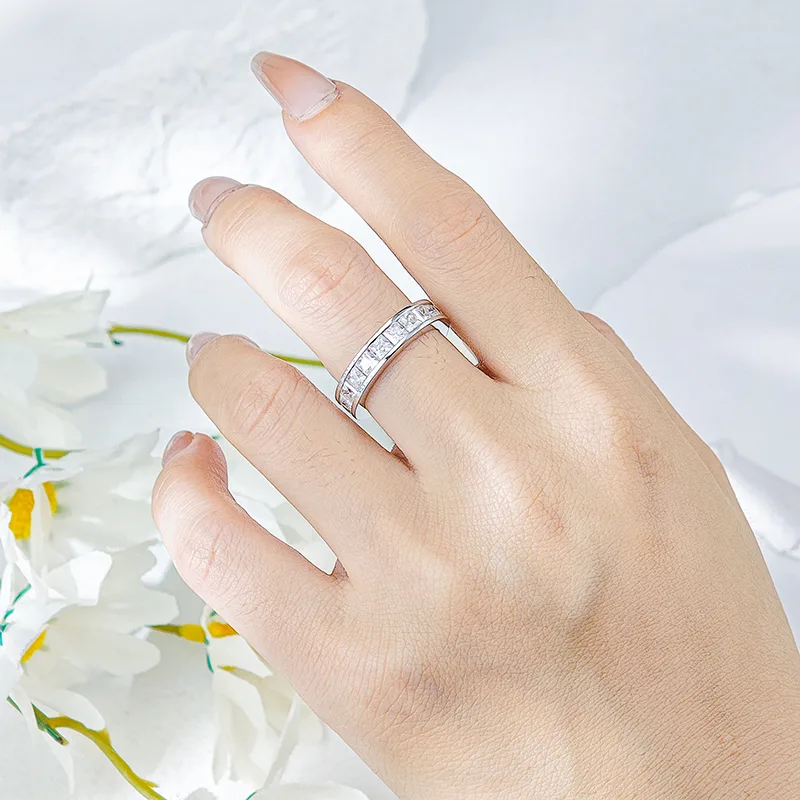 R3-0641 S925 Silver 18K White Gold Princess Moissanite Full Pavé Wedding Band Ring 6.6ct