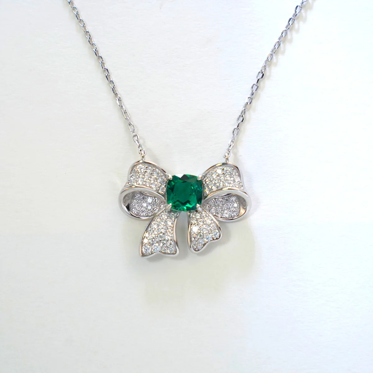 N202307 S925 Silver 18K White Gold Cushion Lab-Grown Gemstone Necklace Center Stone 7*7mm/1.31ct