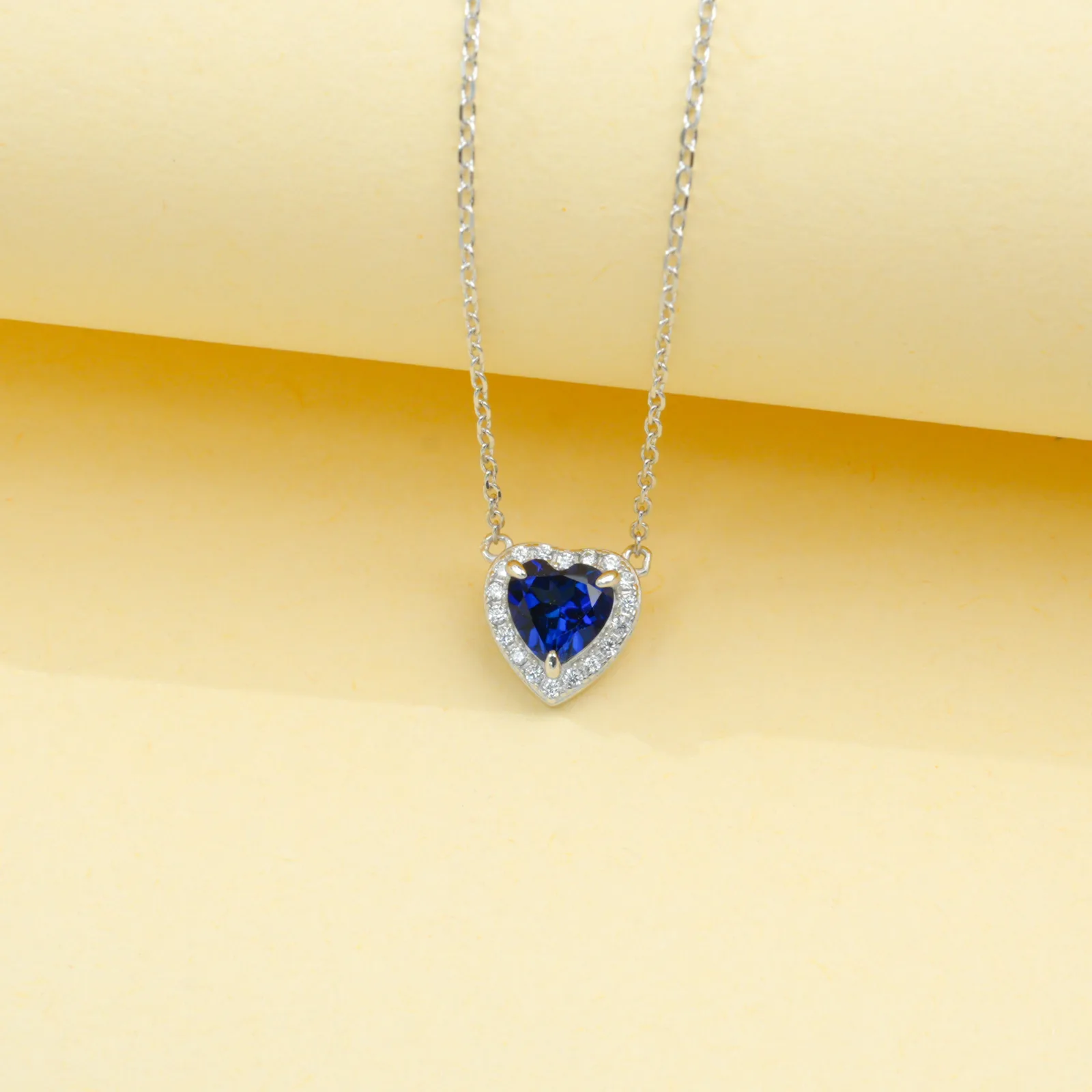 P0881 S925 Silver 18K White Gold Heart Lab-Grown Gemstone Necklace Center Stone 6*6mm/1.0ct