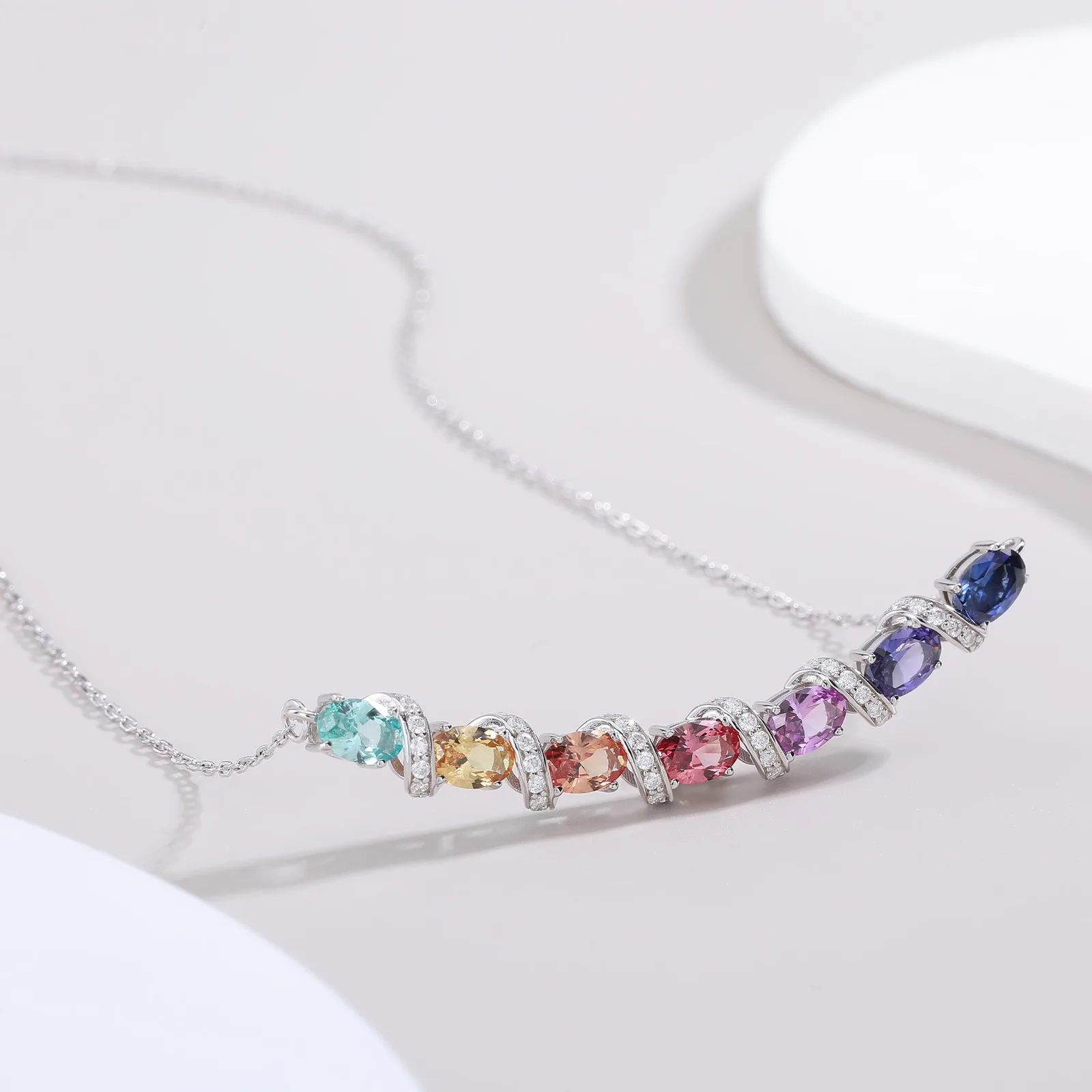 LCB0122- Rainbow Vine Silver 18K White Gold Oval Lab-Grown Gemstone Moissanite Necklace 4.11CT