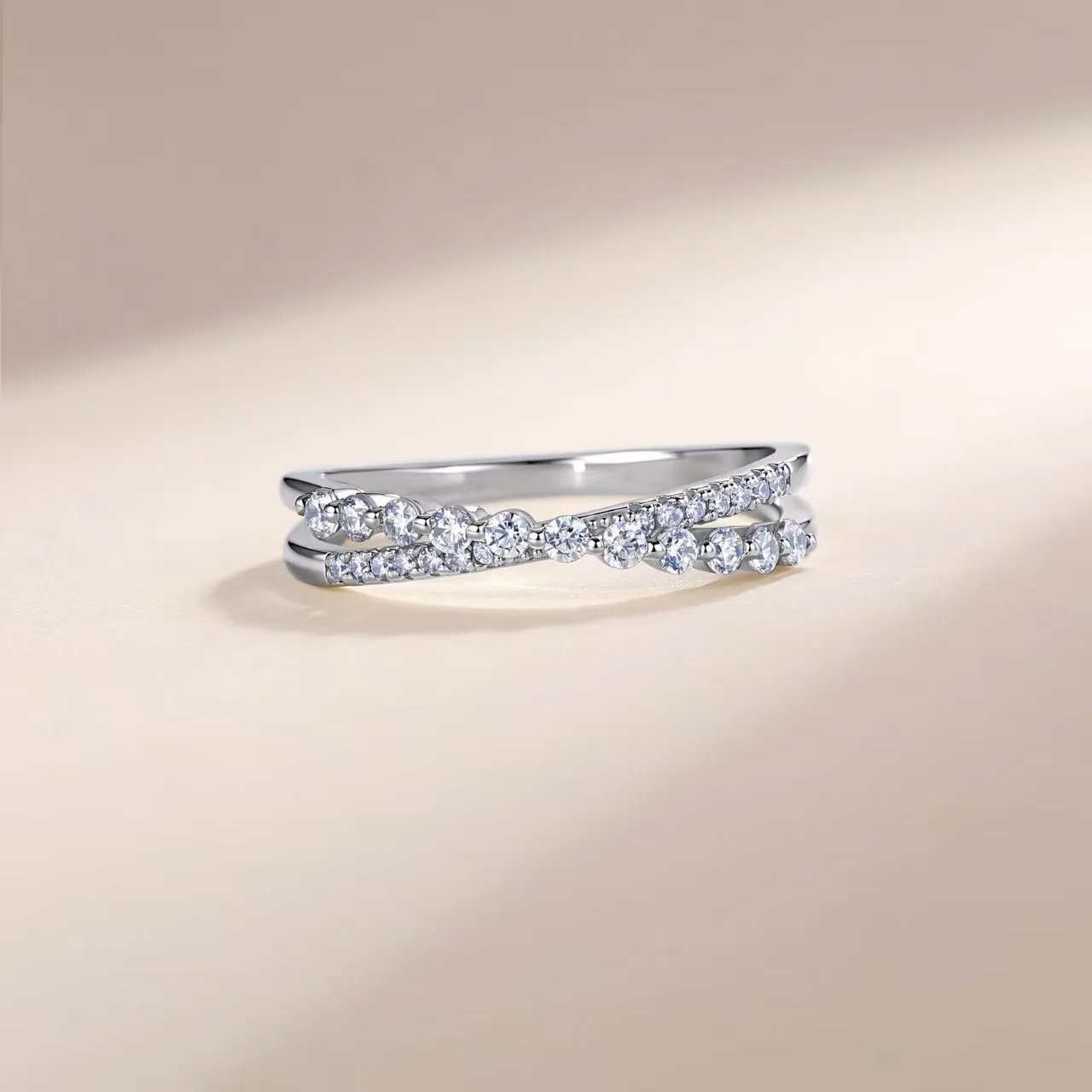SR0486103 S925 Silver 18K Gold Full Pavé Moissanite Band Ring Anniversary Ring 0.3ct