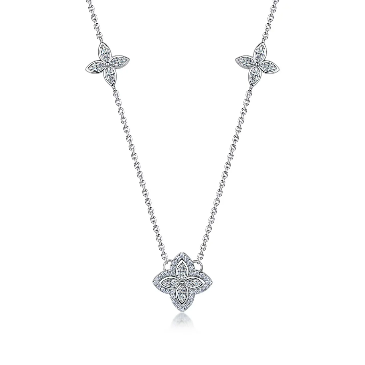SN0265901 S925 Silver 18K Gold Moissanite Classic Four-Leaf Flower Necklace 1.36ct