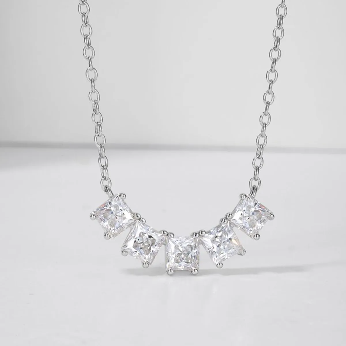 MP0141 S925 Silver 18K White Gold Princess Diamond Moissanite Necklace 2.0ct