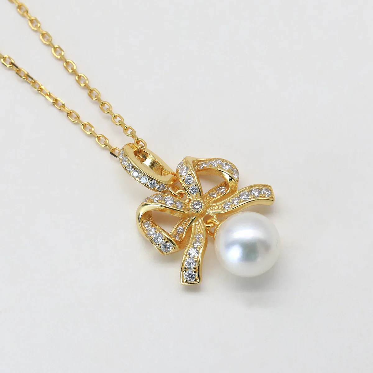 CP003608 S925 Silver 18K Gold Freshwater Pearl Romantic Bow Necklace/ Pearl 8.0mm