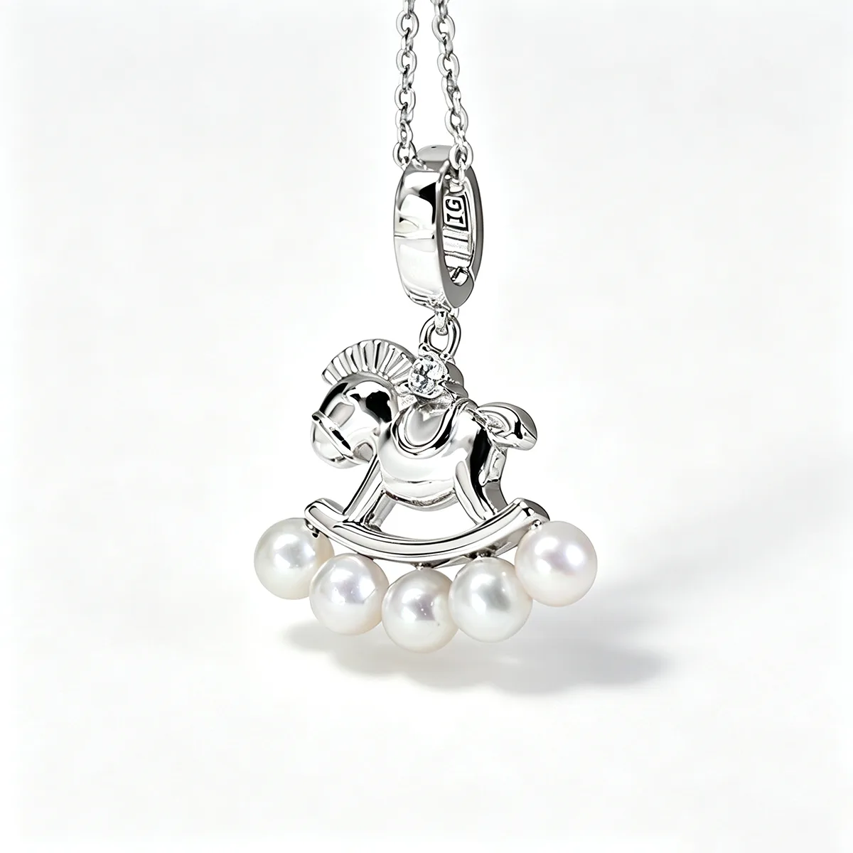 CP003672 S925 Silver 18K Gold Freshwater Pearl Horse Necklace/ Pearl 4.5mm
