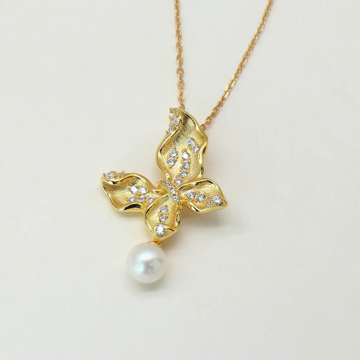 CP003869 S925 Silver 18K Gold Freshwater Pearl Light Luxury Butterfly Necklace/ Pearl 7.0mm