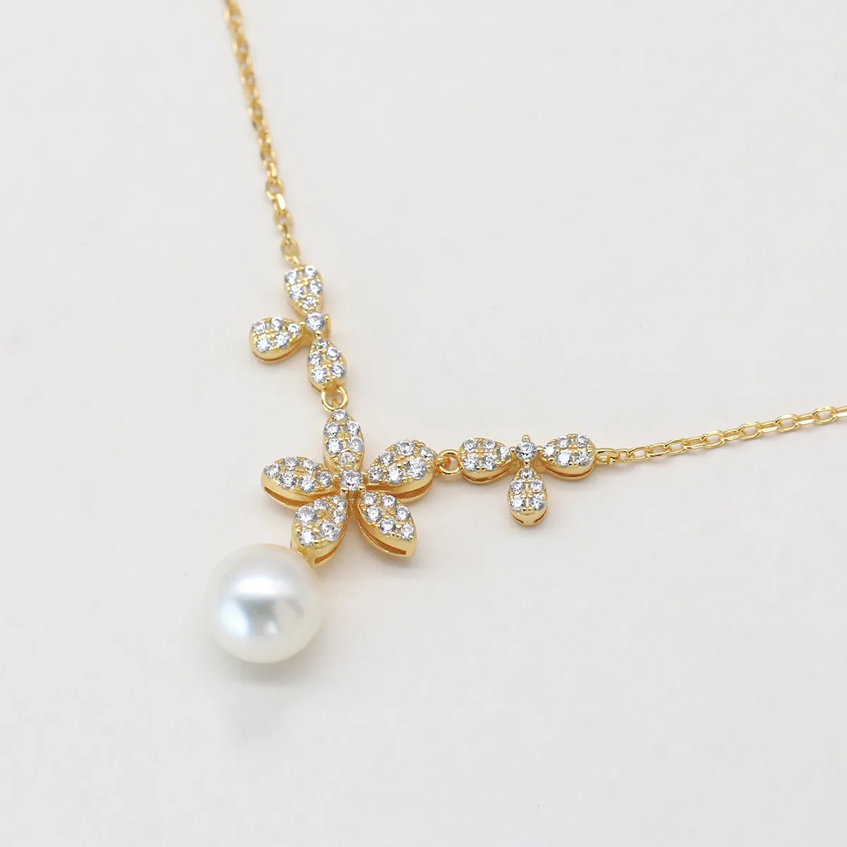CN002080 S925 Silver 18K Gold Freshwater Pearl Flower Necklace/ Pearl 8.0mm