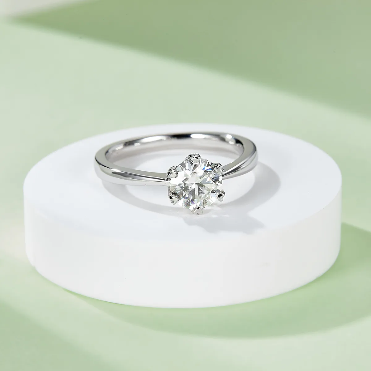 Straight-Band Classic Six-Prong S925 White-Gold-Plated Silver Lab-Grown Diamond Proposal Ring Women's Ring 1ct D