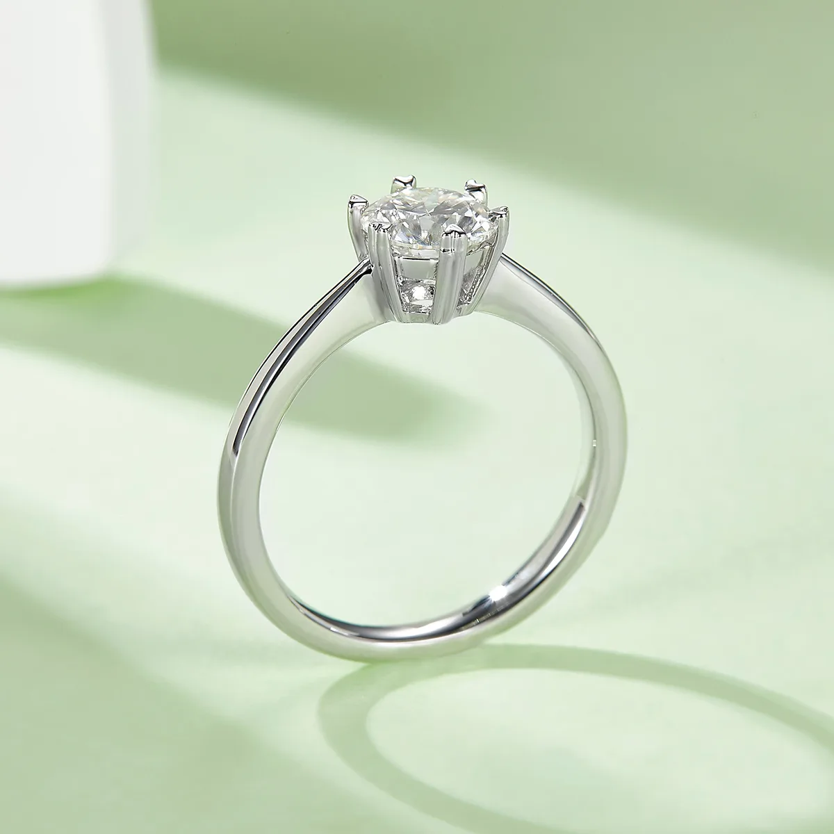 Straight-Band Classic Six-Prong S925 White-Gold-Plated Silver Lab-Grown Diamond Proposal Ring Women's Ring 1ct D