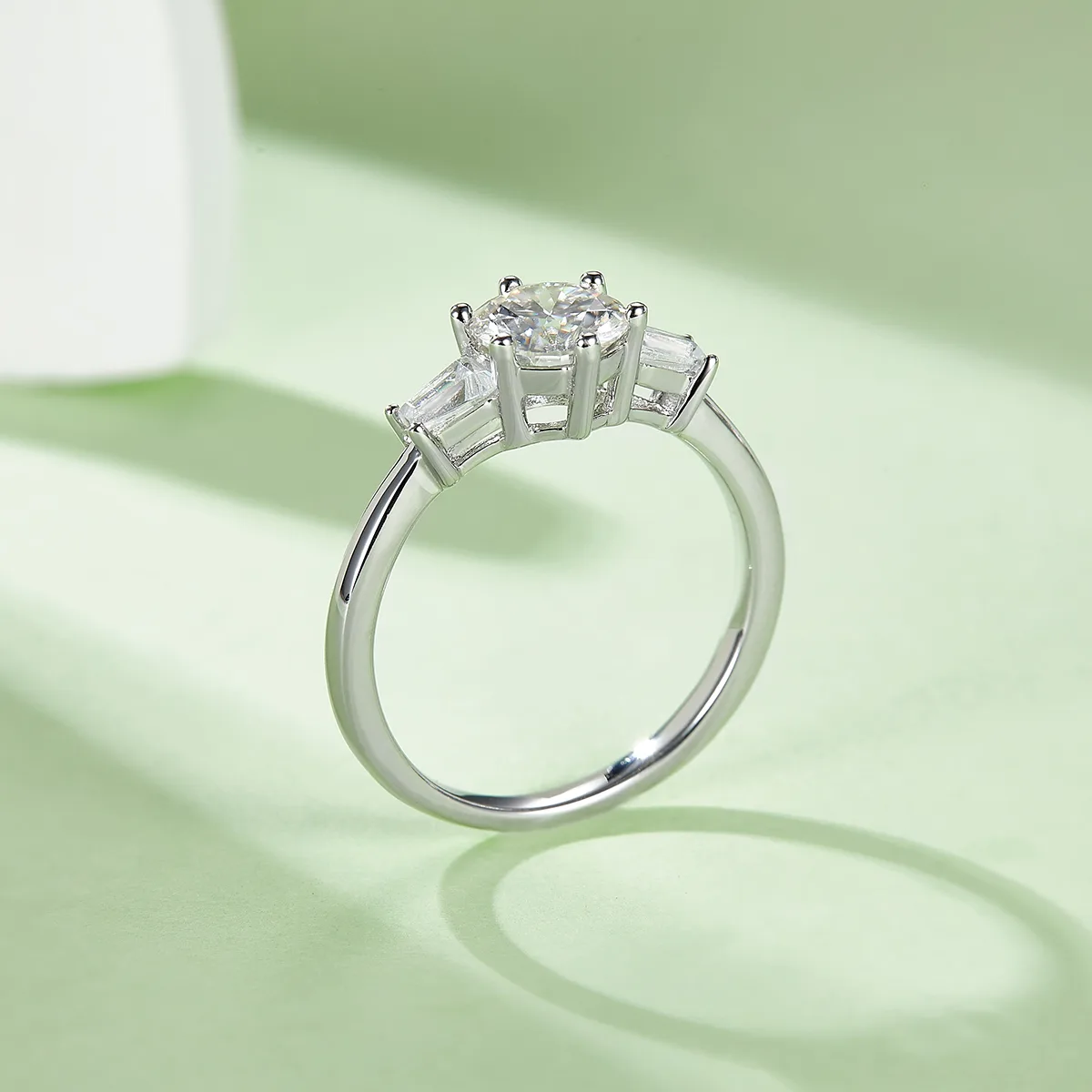 Classic S925 White-Gold-Plated Silver Lab-Grown Diamond Engagement Ring Women's Ring 1ct D