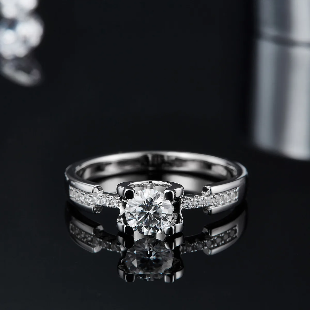 Micro-Pavé Ox Small S925 White-Gold-Plated Silver Lab-Grown Diamond Engagement Ring Women's Ring 0.5ct D