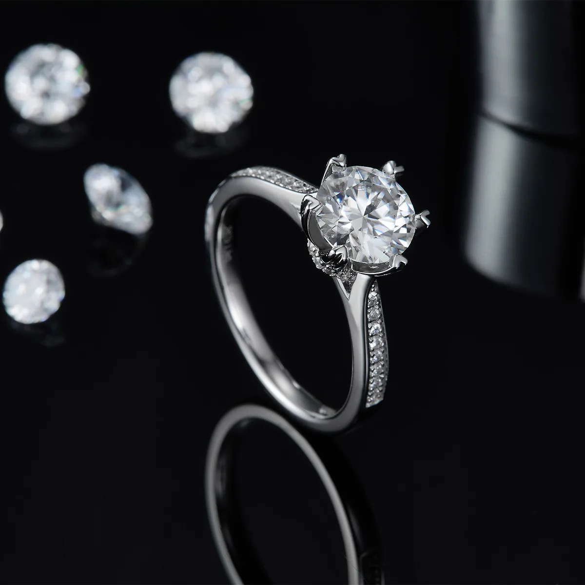 Fortune Turns S925 White-Gold-Plated Silver Lab-Grown Diamond Engagement Ring Women's Ring 1.5ct D