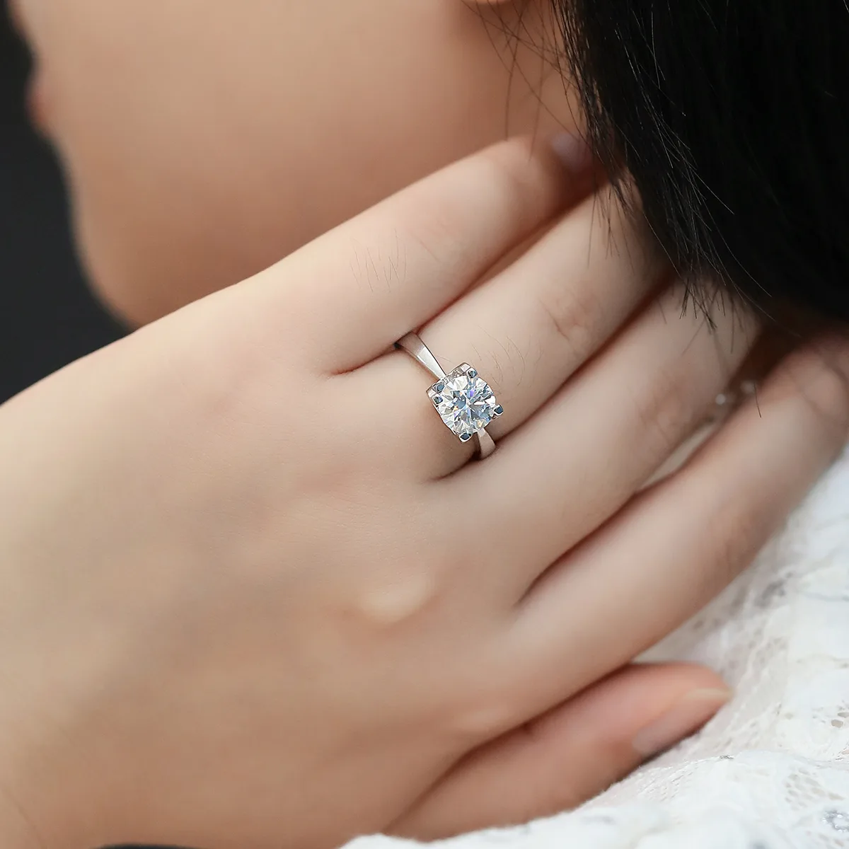 Classic Ox S925 White-Gold-Plated Silver Lab-Grown Diamond Wedding Band Women's Ring 2.0ct D