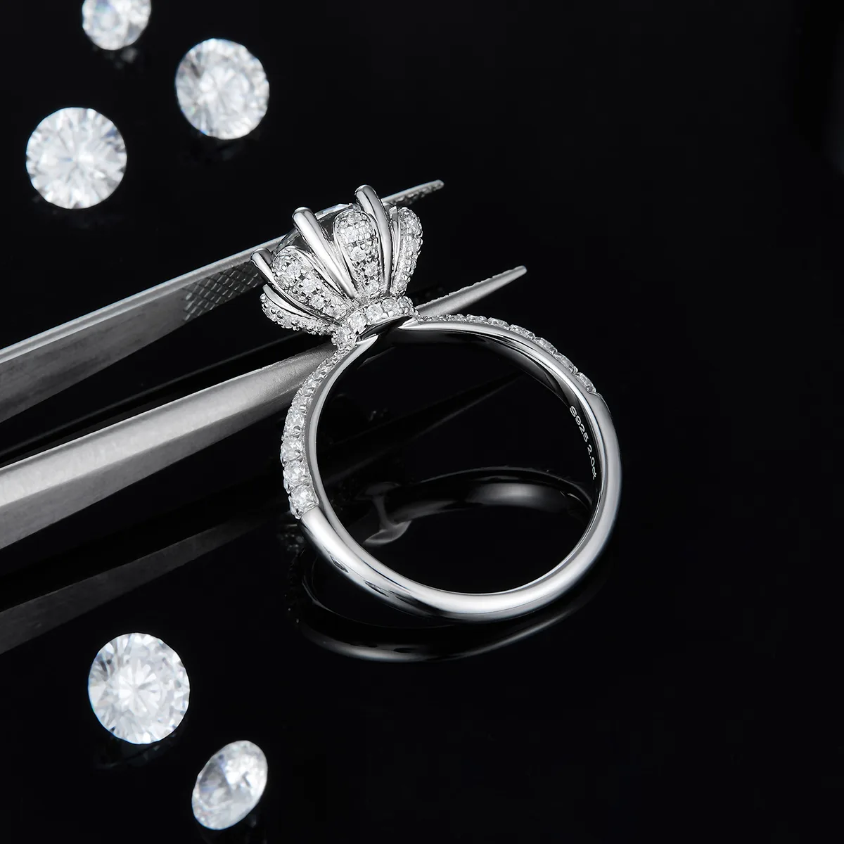 Straight-Band Luxury Pavé Flora S925 White-Gold-Plated Silver Lab-Grown Diamond Wedding Band Women's Ring 2.0ct D