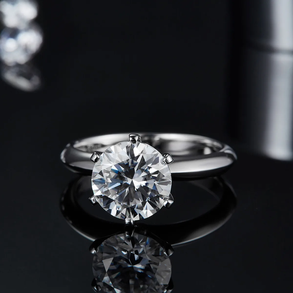 Plain Band T Six-Prong S925 White-Gold-Plated Silver Lab-Grown Diamond Proposal Ring Women's Ring 3.0ct D
